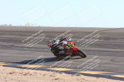 media/Nov-17-2024-CVMA (Sun) [[1fec520723]]/Race 11-Amateur Supersport Open/